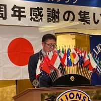 ５クラブを代表して祝辞を述べる 会長小野国信Ｌ